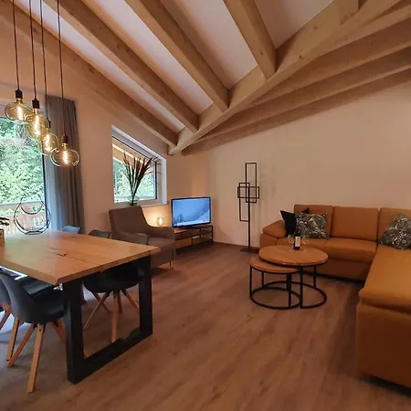 Alpen Near Saalbach & Zell Am - Incl Sommercard Апартаменты *