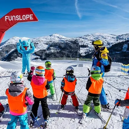 Alpen Near Saalbach & Zell Am - Incl Sommercard Апартаменты