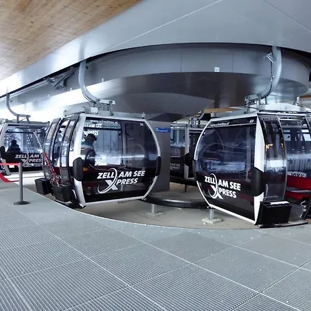 Alpen Near Saalbach & Zell Am - Incl Sommercard Апартаменты *