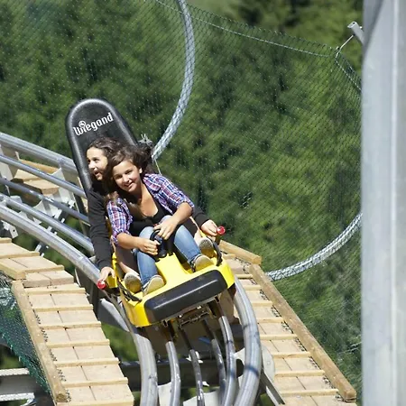 Alpen Near Saalbach & Zell Am - Incl Sommercard Апартаменты Фихофен