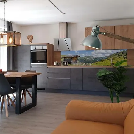アパート Alpen Near Saalbach & Zell Am - Incl Sommercard フィーホーフェン